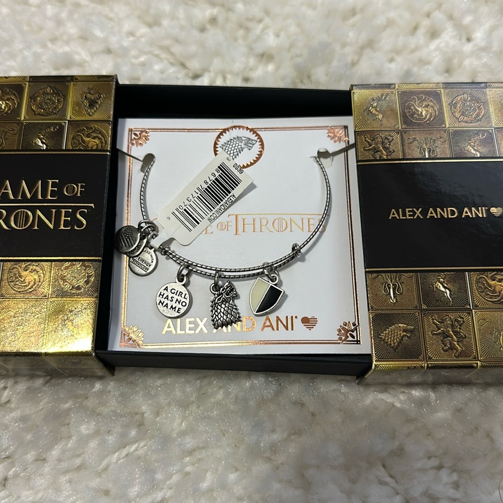 Alex & Ani Game Of Thrones Stark House Bracelet. New